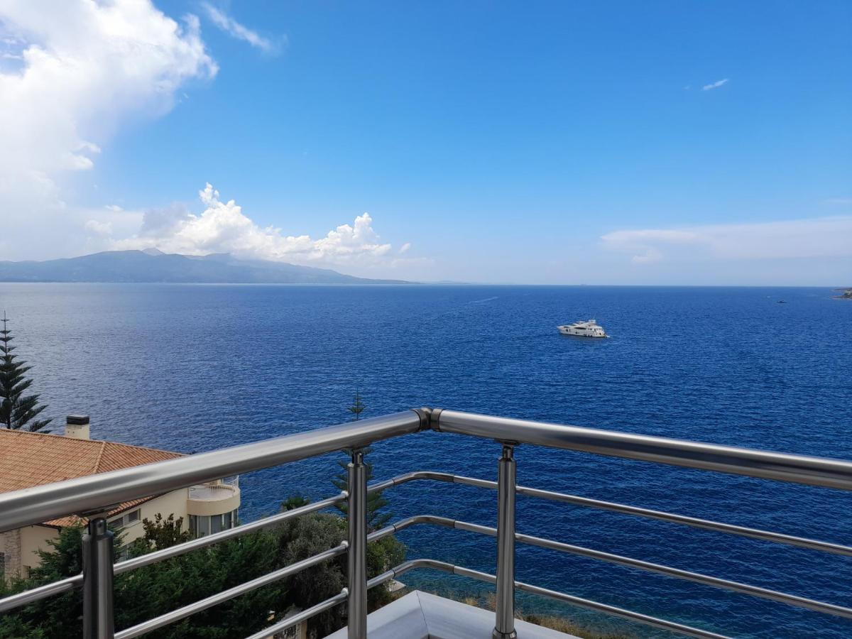 Seaside View Apartment Sarande Bagian luar foto